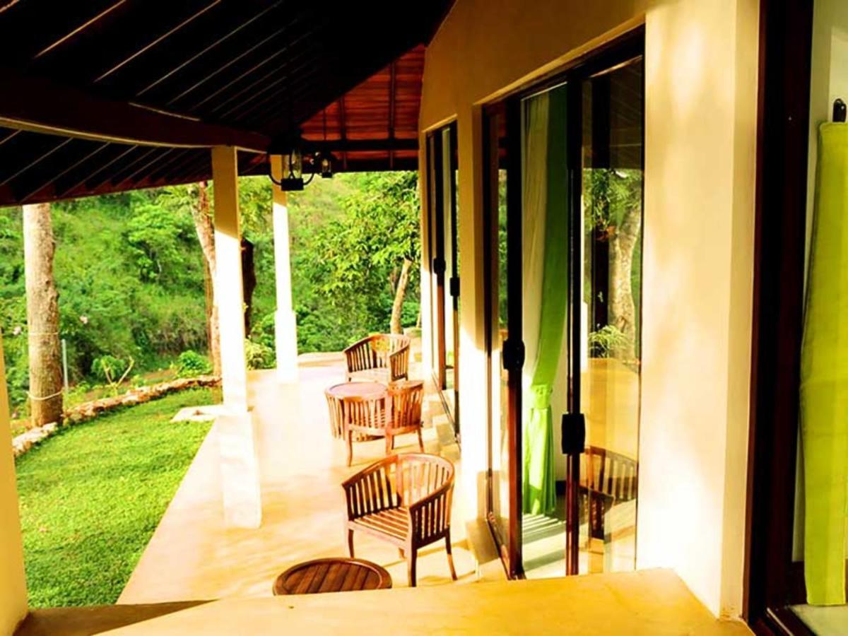 Aqua Exotica Wellness Retreat Hotel กัมโปลา ภายนอก รูปภาพ
